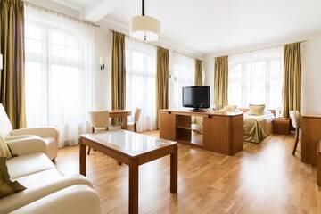 Фото номера Двухместный номер Делюкс с 1 кроватью Отель Hotel Vabank г. Голюб-Добжинь 2