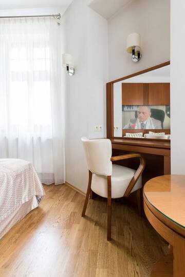 Фото номера Стандартный номер с кроватью размера &quot;king-size&quot; Отель Hotel Vabank г. Голюб-Добжинь 5